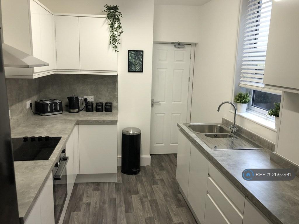 97 Abbey Street Communal Area