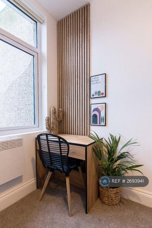 14 Market Street Bedroom