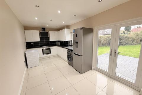 undefined, Hawton Crescent, Nottingham NG8