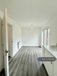 3 bedroom detached house to rent, Opal Street, Hasland, Chesterfield, S41