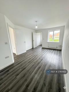 3 bedroom detached house to rent, Opal Street, Hasland, Chesterfield, S41