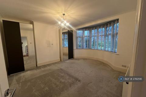 undefined, Archers Road, Southampton, SO15