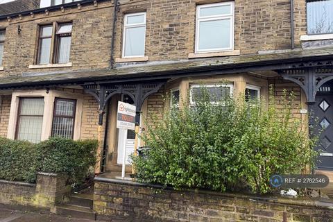 4 bedroom terraced house to rent, Parkinson Lane, Halifax, HX1