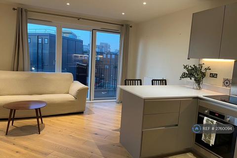2 bedroom flat to rent, Thalia House, London, SE18