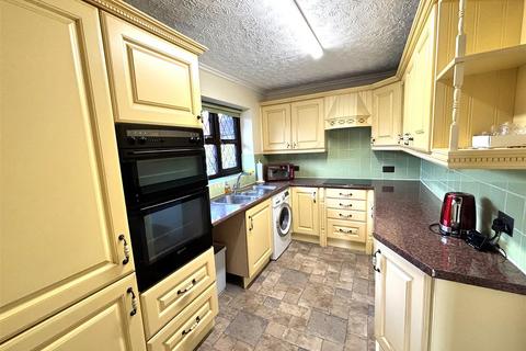 undefined, Village Close, Sherington, Newport Pagnell