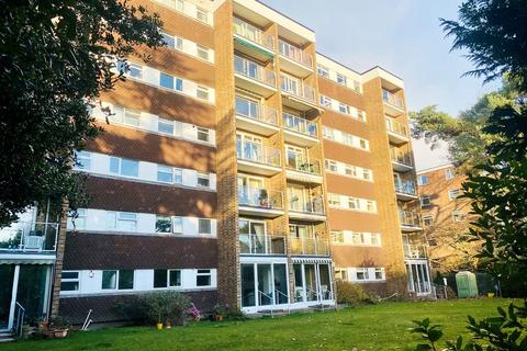 Flat 17 Woodlands, 32 Lindsay Road, Poole, Dorset, BH13 6BG