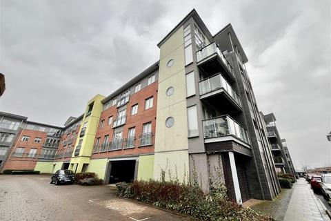 Studio to rent, Columbo Square, Worsdell Drive, Gateshead