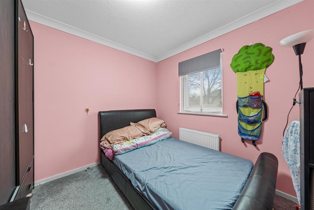 13 Quantock Cres Web23.jpg
