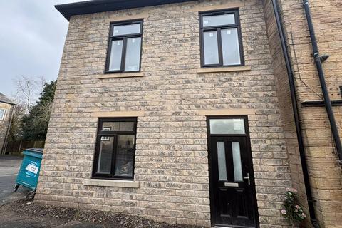 undefined, Flat 1b, Huddersfield Road, Oldham, Lancashire, OL4