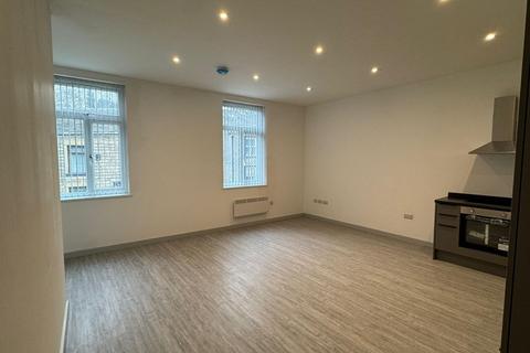 undefined, Flat 1b, Huddersfield Road, Oldham, Lancashire, OL4