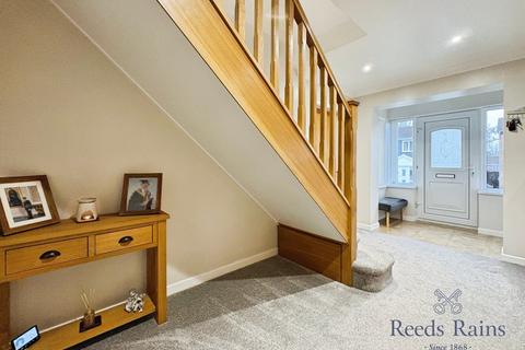 4 bedroom detached house for sale, Madeira Close, Tyne and Wear NE5