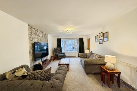 4 bedroom detached house for sale, Madeira Close, Tyne and Wear NE5