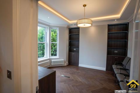 undefined, Rothsay Place, Bedford, Borough, MK40