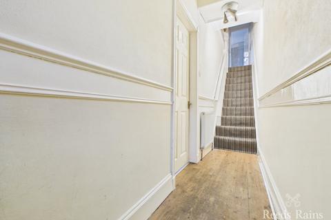 2 bedroom terraced house for sale, Derwent Street, East Riding of Yorkshire HU8