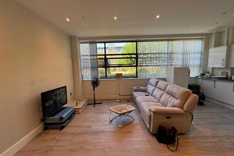 undefined, Heron Drive, Slough