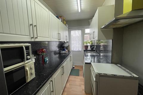 undefined, Livingstone Road, Southall