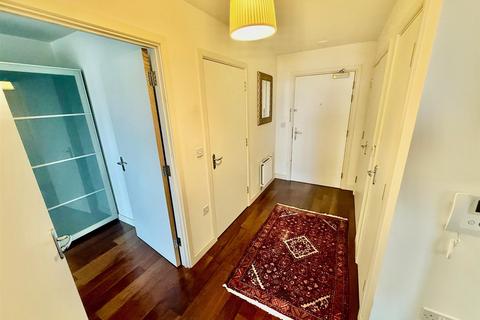 2 bedroom apartment for sale, Salisbury Road, Southall