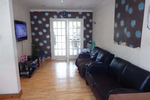 3 bedroom terraced house for sale, Hadley Gardens, Norwood Green, Middlesex