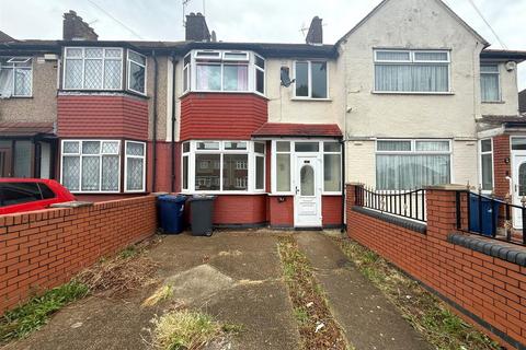 Burns Avenue, Southall