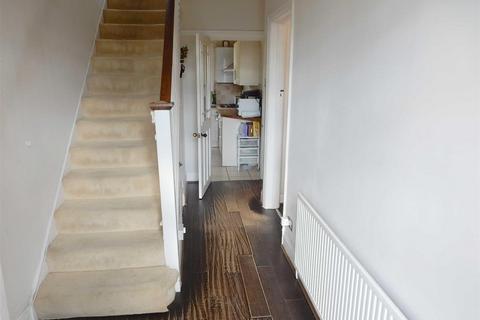 undefined, Poplar Avenue, Southall