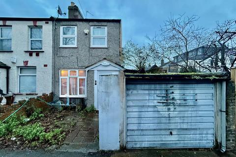 4 bedroom semi-detached house for sale, Hibernia Road, Hounslow