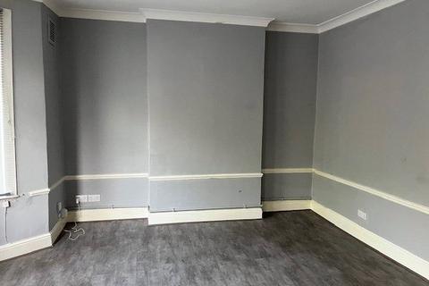undefined, Forest Drive, London, E12