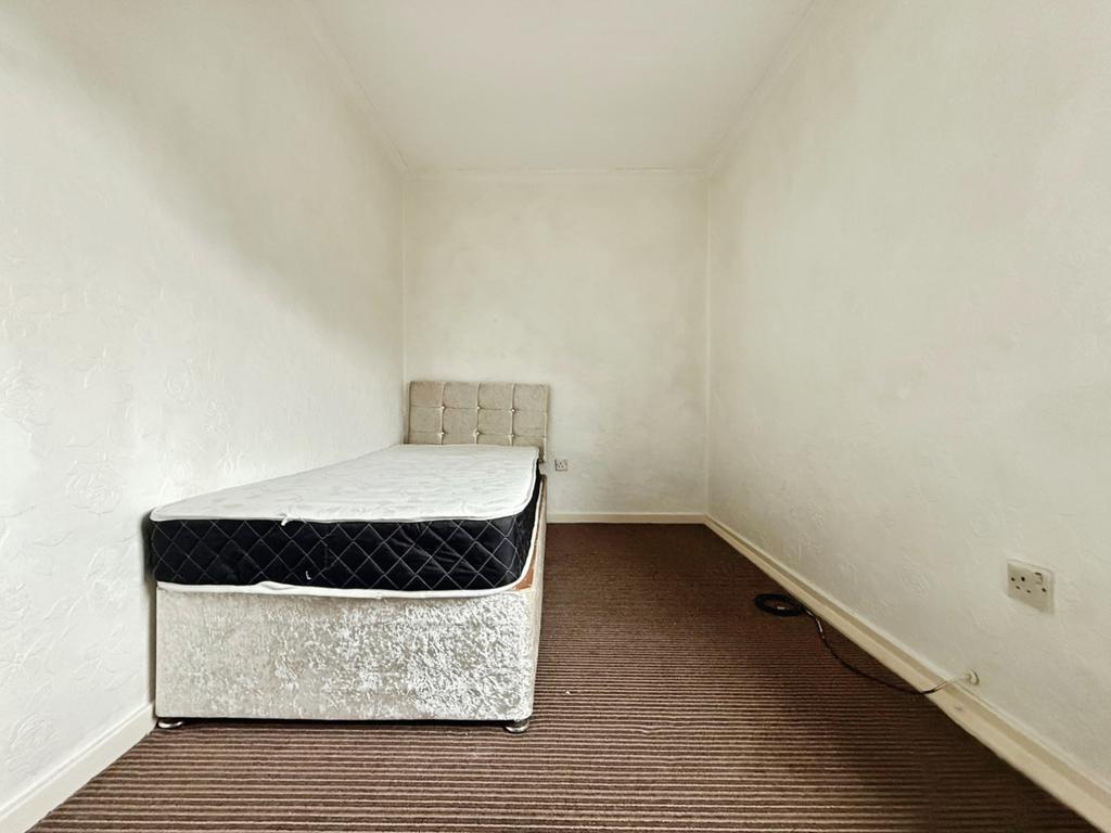 Pbox-IMG.jpg