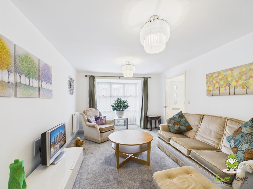 Ewe Move Basingstoke Estate Agents - Tubb Way - Liv