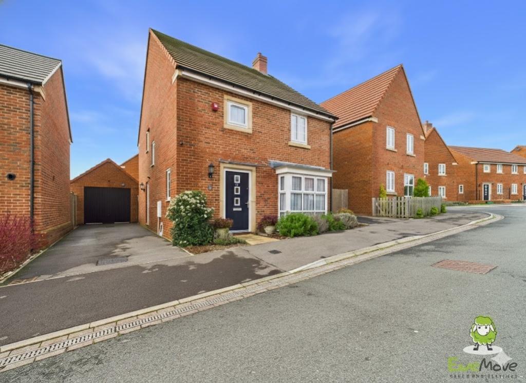 Ewe Move Basingstoke Estate Agents - Tubb Way - Fro