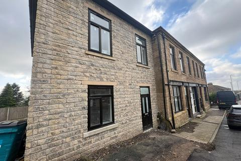 undefined, Flat 2B, Huddersfield Road, Oldham, Lancashire, OL4