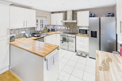 3 bedroom link detached house for sale, Meggy Tye, Chelmsford CM2