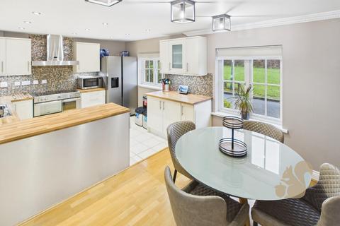 3 bedroom link detached house for sale, Meggy Tye, Chelmsford CM2