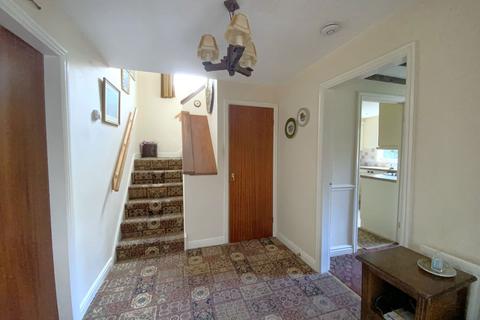 3 bedroom detached house for sale, Quarry Lane, Halesowen B63