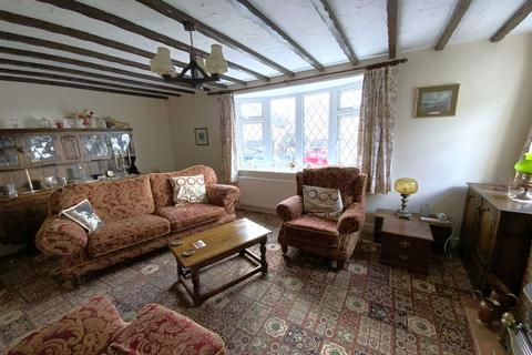 3 bedroom detached house for sale, Quarry Lane, Halesowen B63