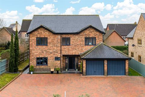 4 bedroom detached house for sale, Queensbury Lane, Monkston Park, Milton Keynes, Buckinghamshire, MK10