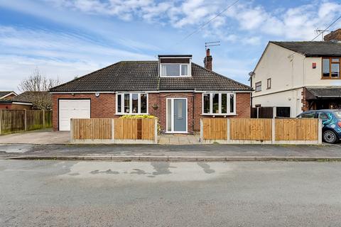 3 bedroom detached house for sale, Victoria Avenue, Crewe, CW1 5PF