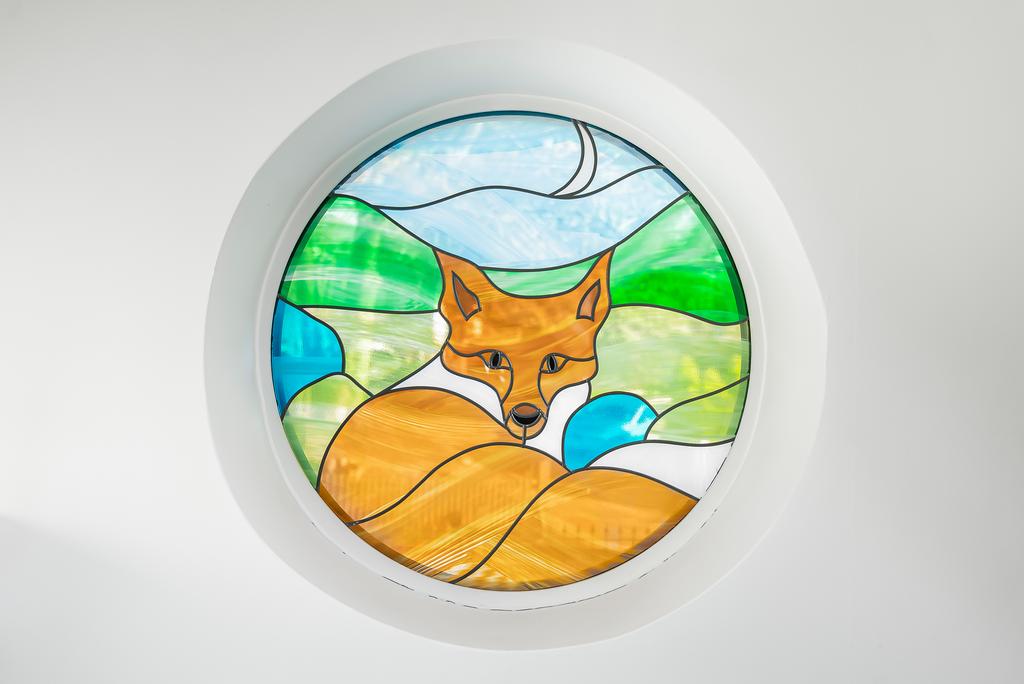 Feature Window