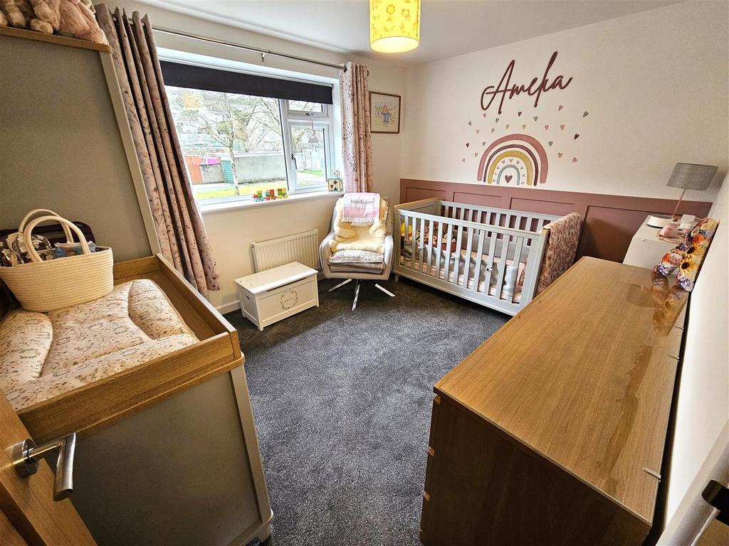 Bedroom 3.jpg