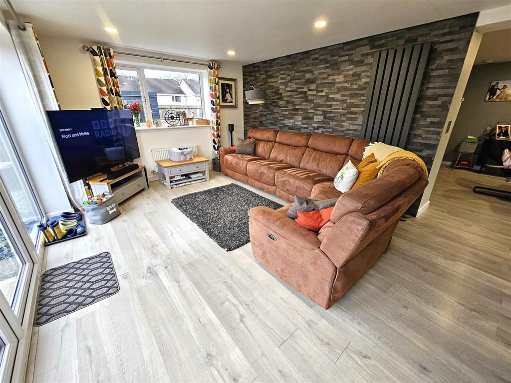 Living Area.jpg