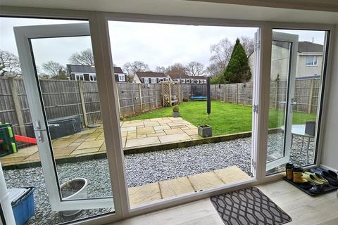 4 bedroom semi-detached house for sale, Oak Road, Tavistock