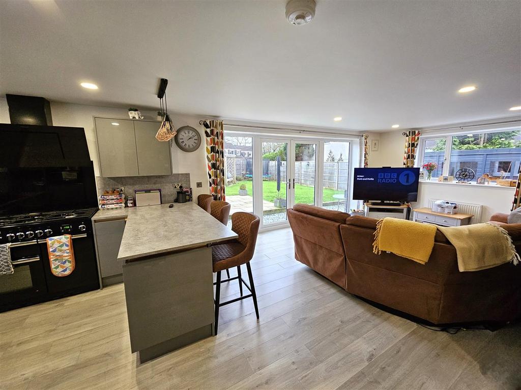 Kitchen-Living.jpg