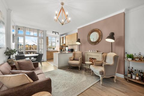 1 bedroom flat for sale, Clive Court, Maida Vale, London