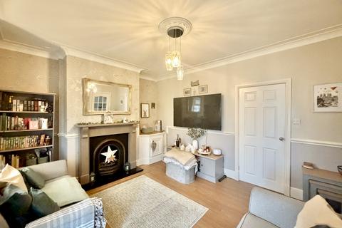 3 bedroom semi-detached house for sale, Church Lane, Swillington