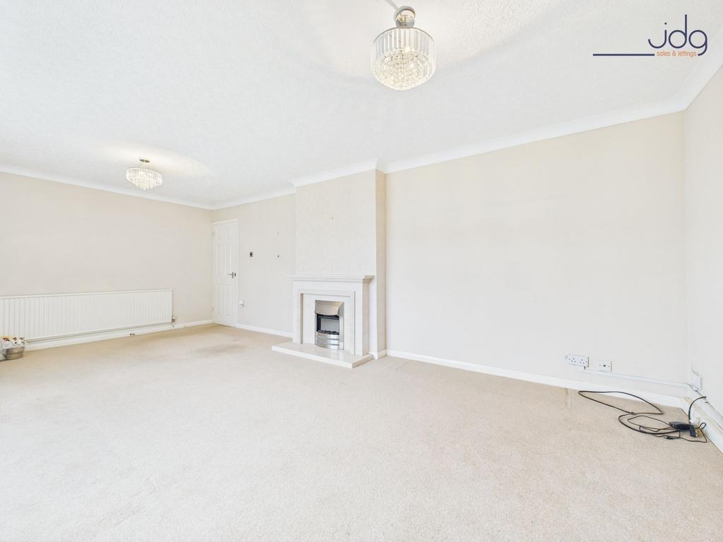 Living Room with fireplace