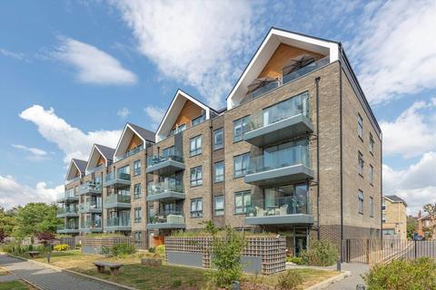 2 bedroom flat for sale, Antoinette Close, Kingston Upon Thames KT1