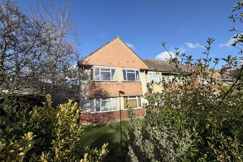 2 bedroom maisonette to rent, Stanley Court, Stanley Park Road, Carshalton, Surrey, SM5
