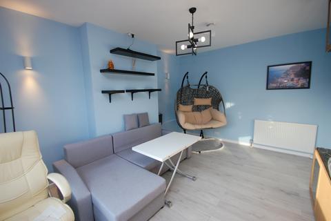 2 bedroom flat for sale, Carleith Quadrant, Glasgow, City of Glasgow, G51 4LB