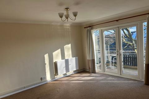 2 bedroom flat to rent, Wyatt House