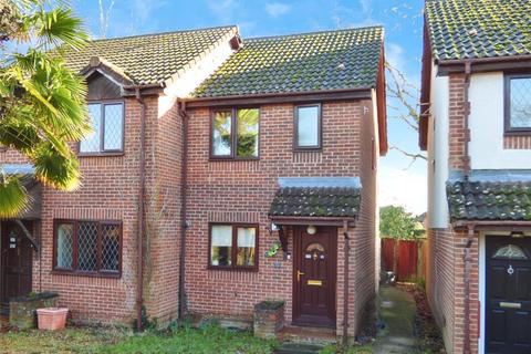 2 bedroom semi-detached house for sale, Stirling Crescent, Hedge End, Southampton
