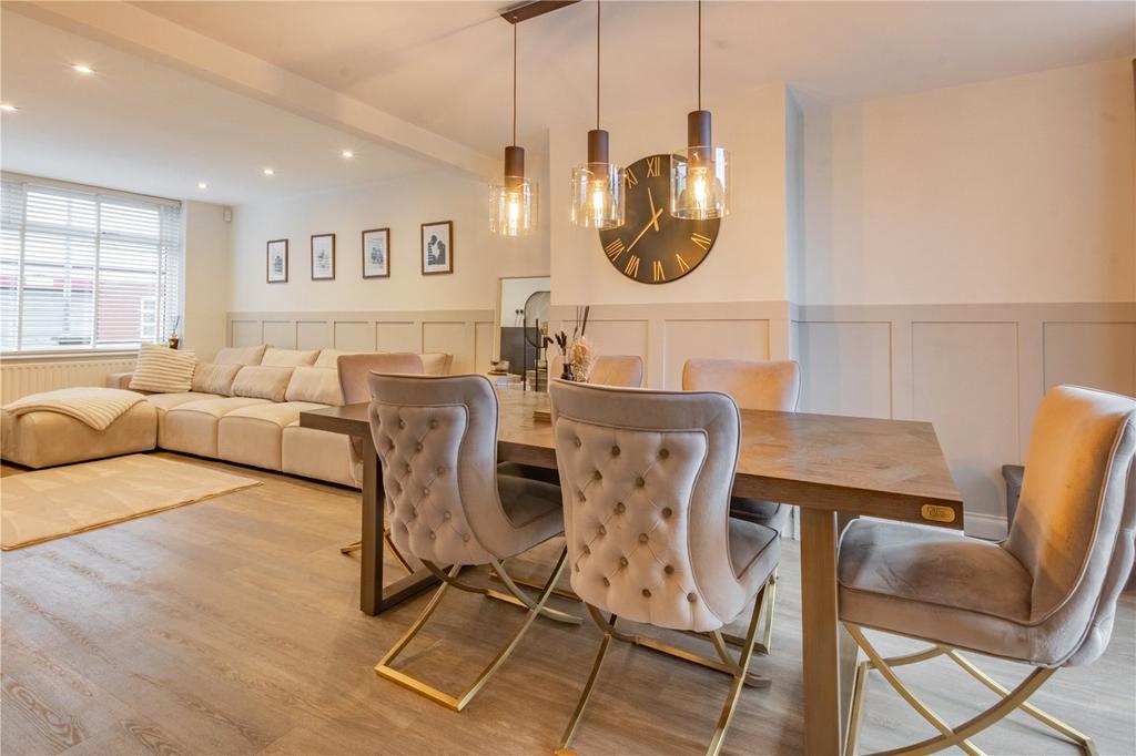 Lounge/Diner